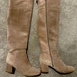 Franco Sarto Knee high suede boots size 8